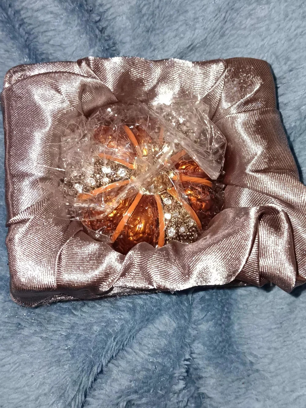 New Glass Pumpkin keepsake/Jewelry Box - Orange and Gold perfect For Gifting